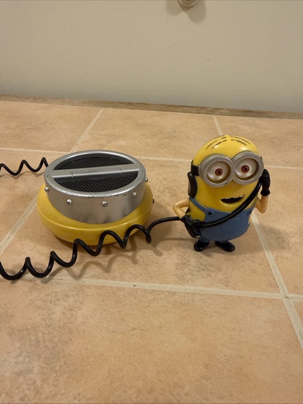 Despicable Me Minion Toy Sound Effects Voice Changer Clip On Pocket Hanger